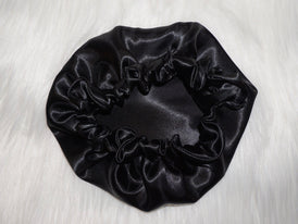 Black (Large/Adult) Bonnet